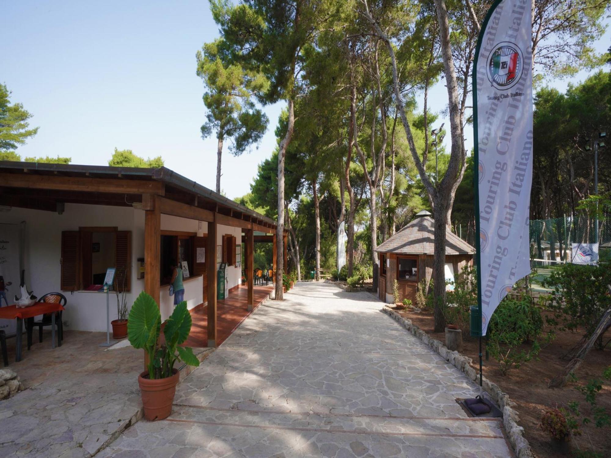 Touring Club Italiano - Isole Tremiti Hotell San Domino Eksteriør bilde