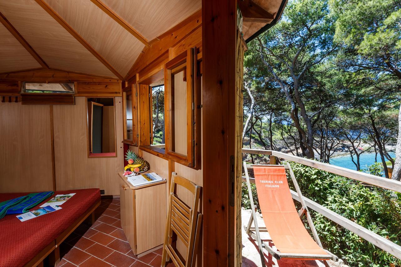 Touring Club Italiano - Isole Tremiti Hotell San Domino Eksteriør bilde