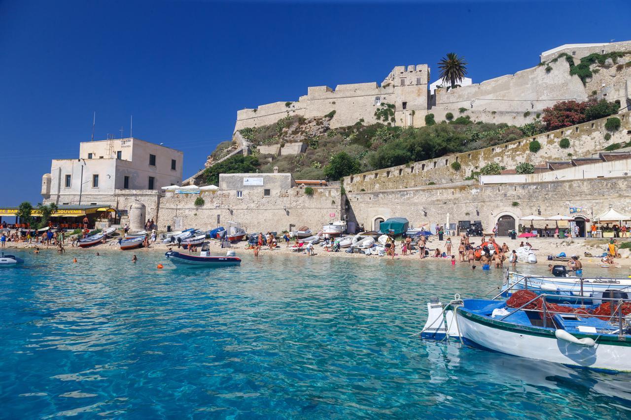 Touring Club Italiano - Isole Tremiti Hotell San Domino Eksteriør bilde